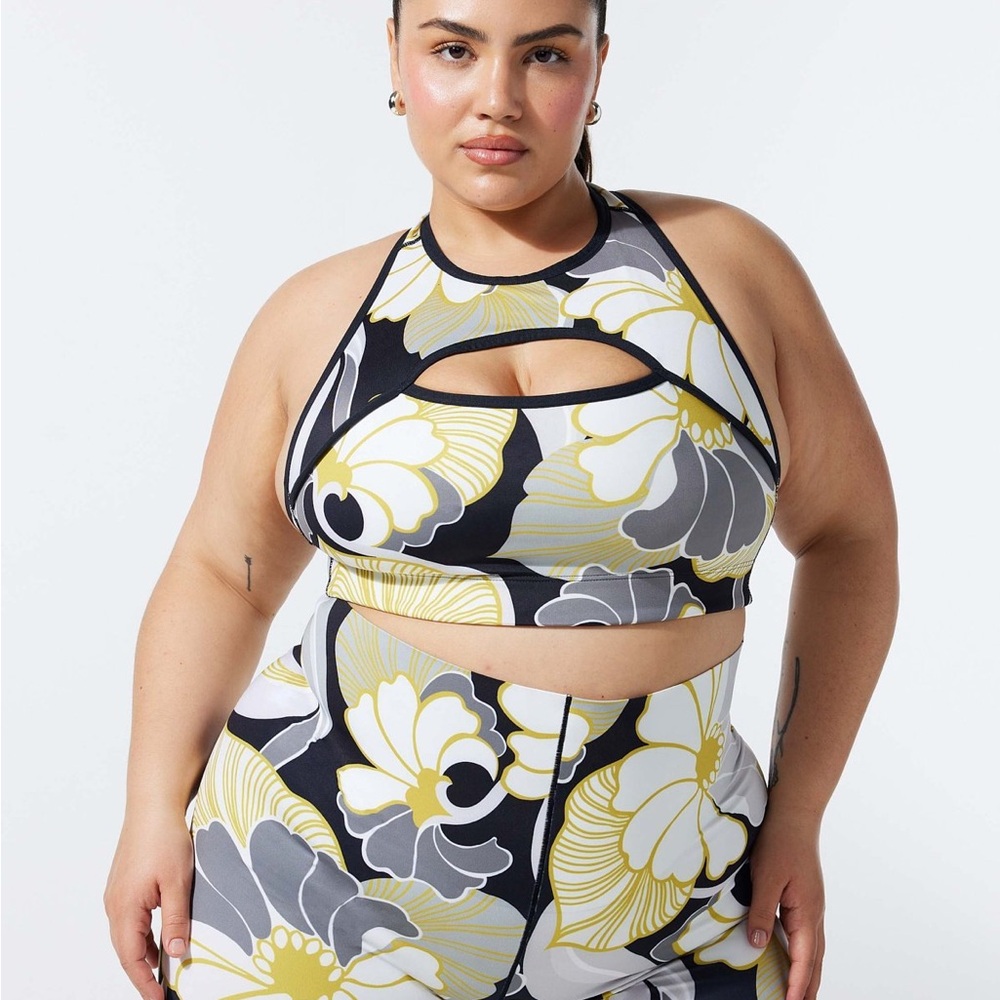 Savage X Fenty “Hotline Medium Impact Sports Bra” 2X ✨NWT